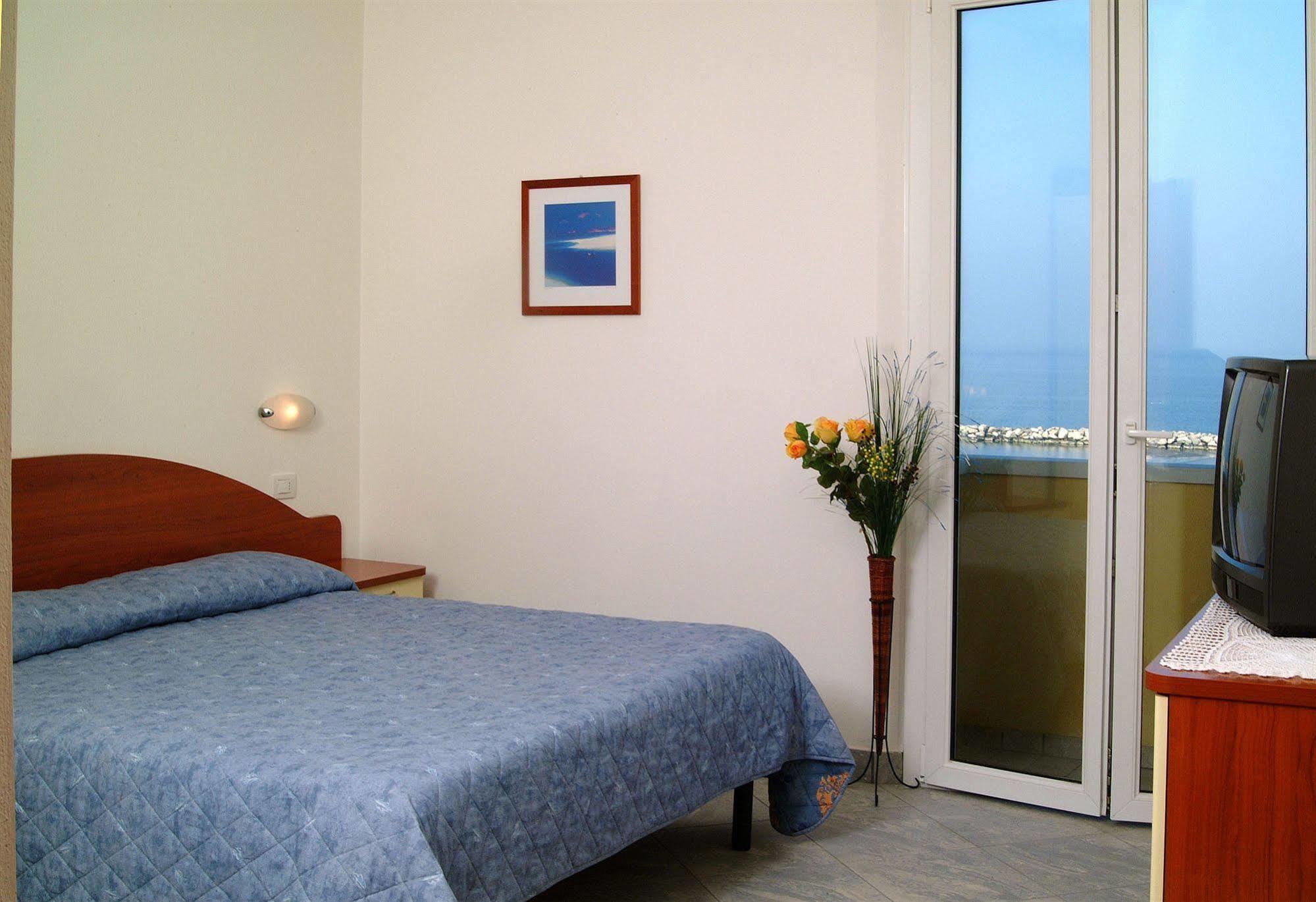 Residence Algarve Rimini Exteriér fotografie